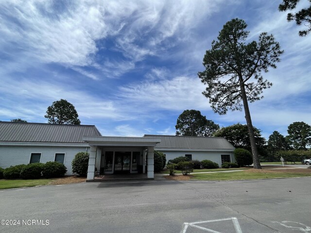 103 Berkshire Ct, West End, NC 27376