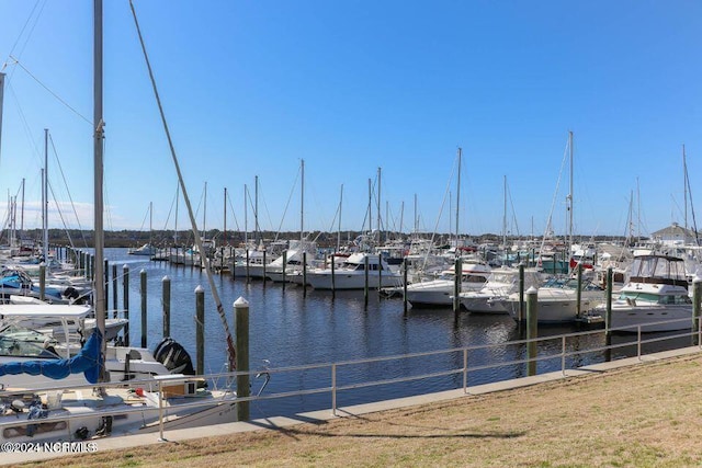 Listing photo 3 for 4820 Oquinn Blvd Unit 4, Southport NC 28461