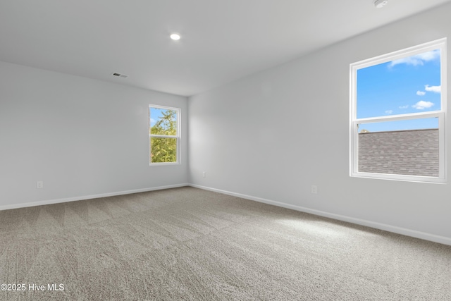 empty room featuring carpet