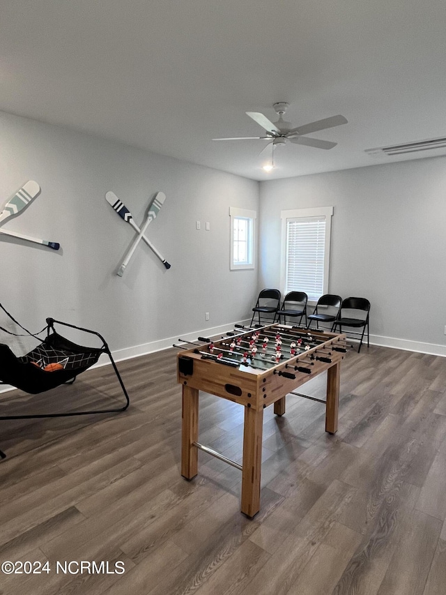 rec room featuring ceiling fan and hardwood / wood-style floors