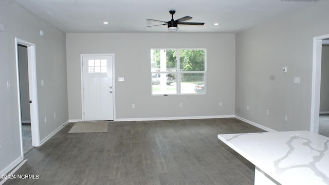 foyer entrance featuring a ceiling fan, recessed lighting, baseboards, and wood finished floors