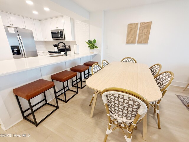 unfurnished room with a healthy amount of sunlight and wood ceiling