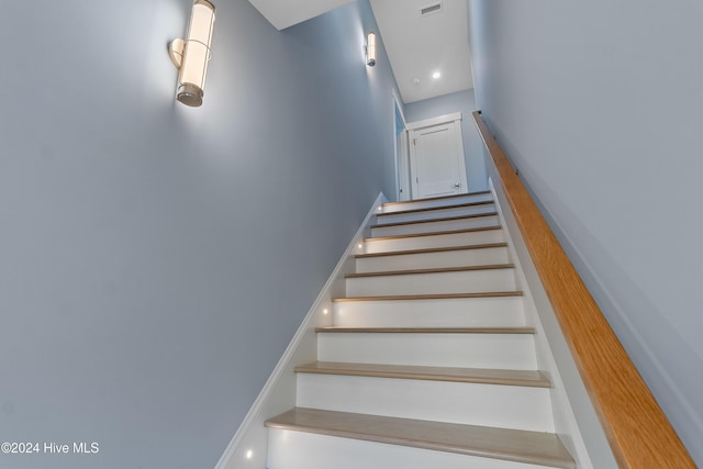 3617 Barnesmore Dr, Castle Hayne, NC 28429 - view of stairway