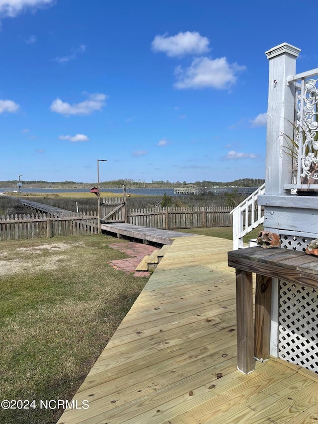 221 Lawrence Rd, Beaufort, NC 28516 - view of wooden terrace