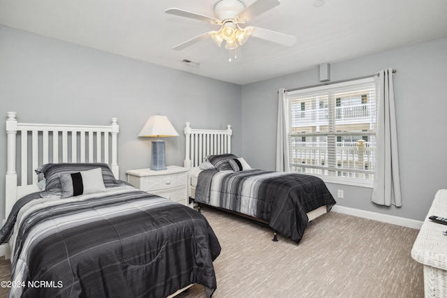 bedroom with ceiling fan