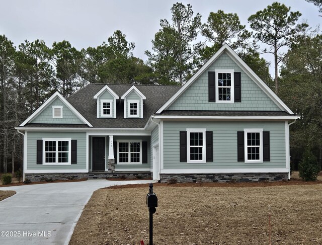 view of front of house with covered porch