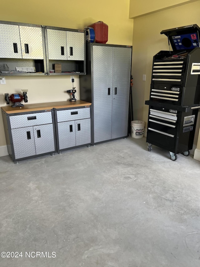 kitchen featuring concrete flooring