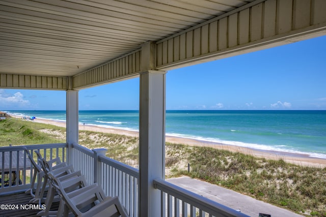 water view featuring a beach view