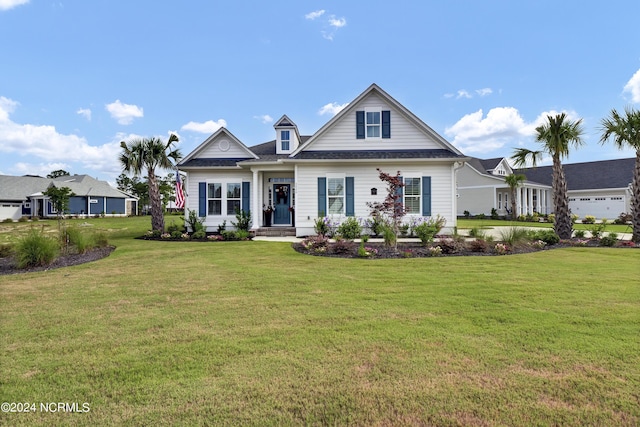 view of front facade featuring a front lawn