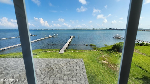 view of water feature featuring a boat dock