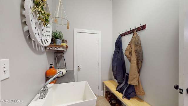 bathroom featuring sink