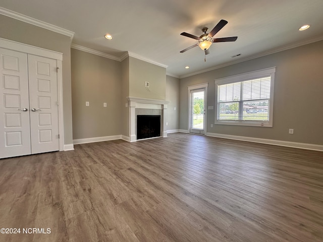 207 Eaton St, Carthage, NC 28327 - unfurnished living room featuring wood finished floors, ceiling fan, recessed lighting, baseboards, and ornamental molding