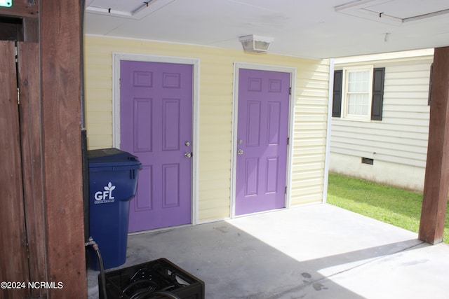 view of doorway to property