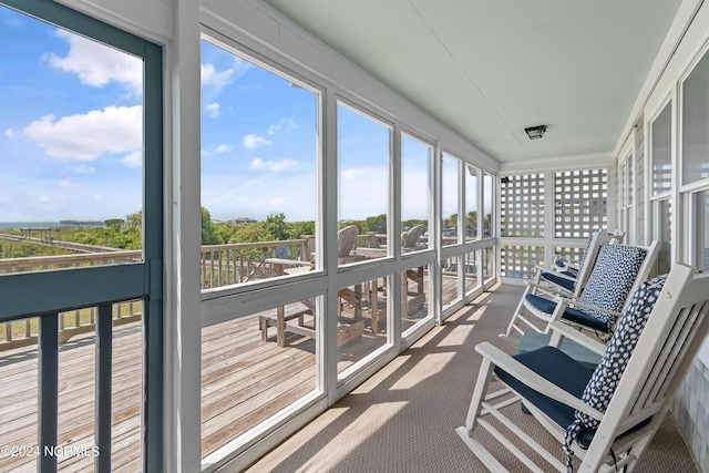 sunroom / solarium with a healthy amount of sunlight