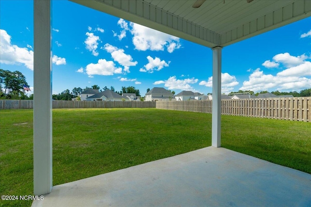 view of yard featuring a patio