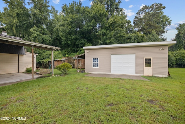 detached garage with driveway