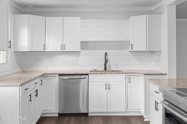 kitchen featuring dishwasher, dark wood-style flooring, a sink, and white cabinetry