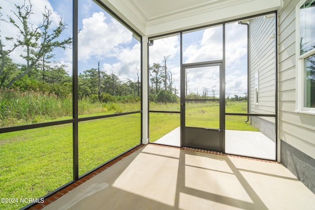 view of unfurnished sunroom