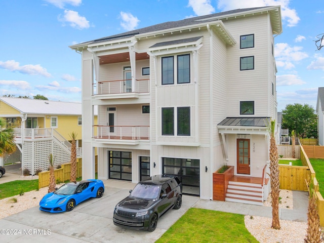 view of front of home with a balcony