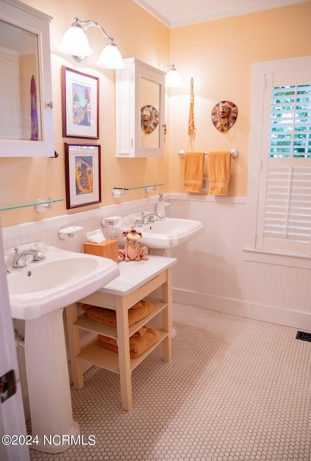 bathroom featuring tile patterned floors