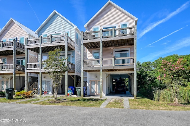 view of front of house