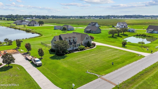 bird's eye view featuring a water view