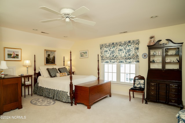 bedroom featuring carpet and ceiling fan