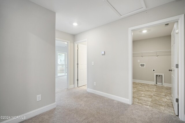 view of carpeted spare room