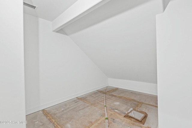 3404 Eagle Crest Dr SW, Supply, NC 28462 - walk in closet featuring lofted ceiling