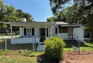 view of front of house with covered porch