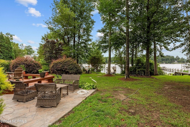 view of yard with a patio area