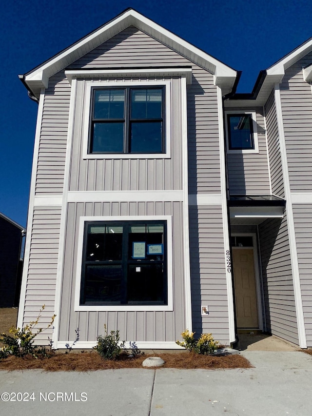 view of townhome / multi-family property