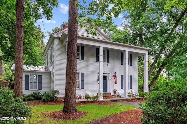 view of neoclassical / greek revival house