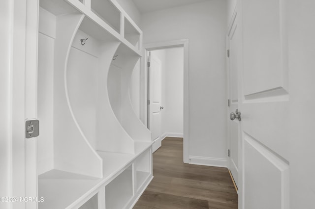 65 Tilloo Cut Way, Hampstead, NC 28443 - mudroom featuring wood finished floors and baseboards