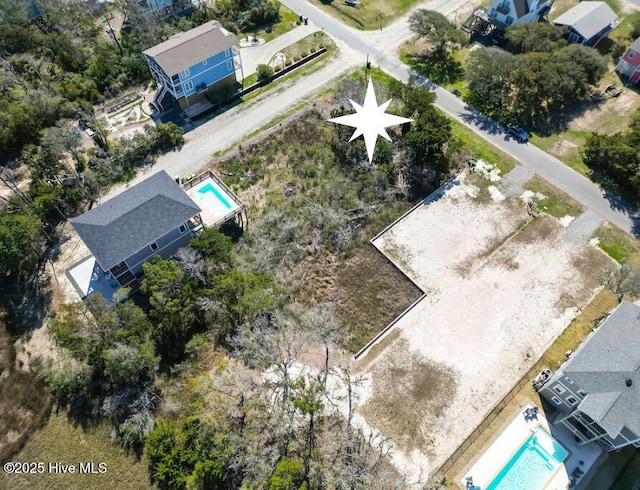 204 W Pelican Dr, Oak Island, NC 28465