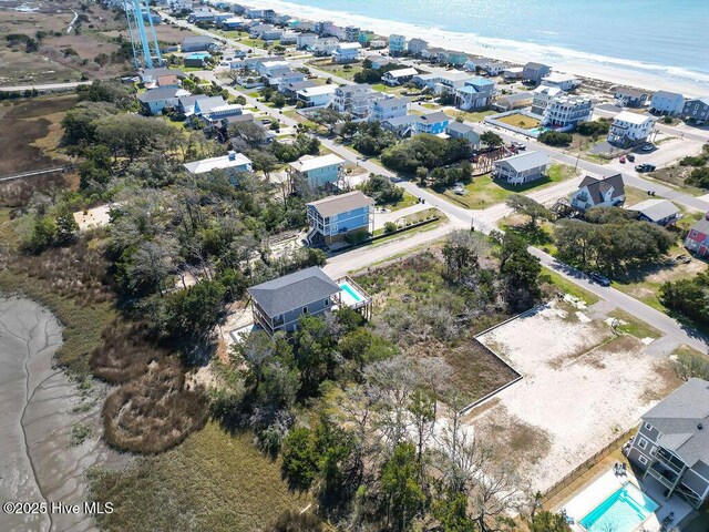 204 W Pelican Dr, Oak Island, NC 28465