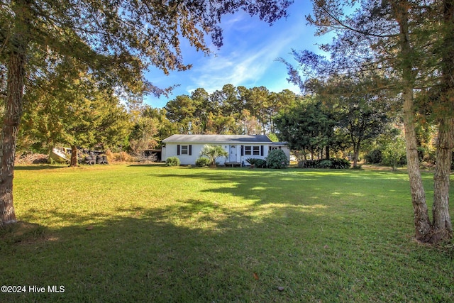165 Polly Hill Rd, Marshallberg, NC 28553 - view of grassy yard