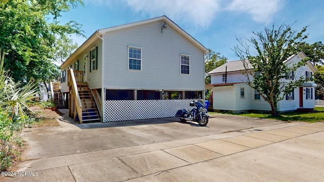 view of front of property