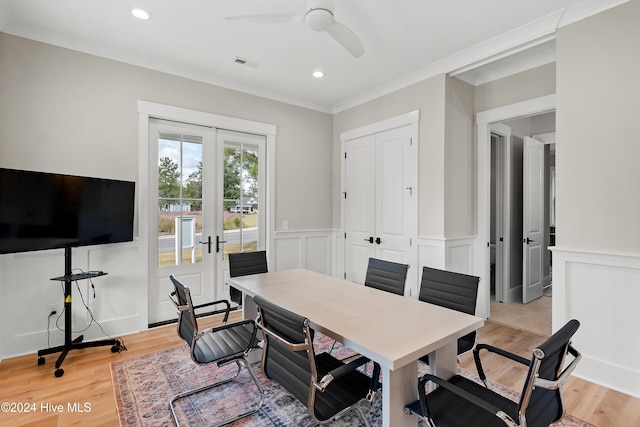 office area with light wood-style flooring, recessed lighting, visible vents, a ceiling fan, and french doors