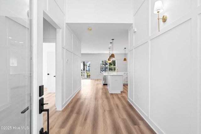 4039 Pintail Ave, Shallotte, NC 28470 - corridor featuring light wood-style floors