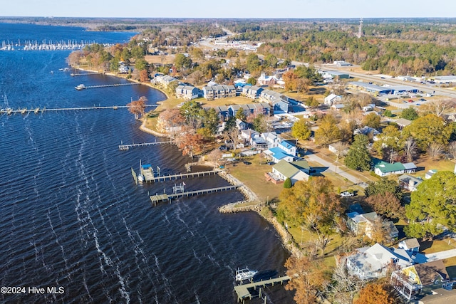 511 N A St, Bridgeton, NC 28519 - aerial view of property and surrounding area with a large body of water