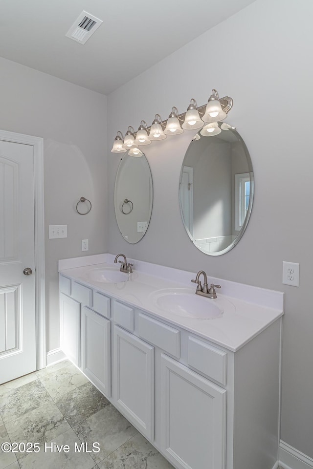 bathroom with vanity