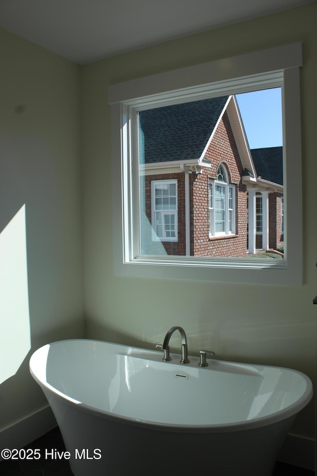 bathroom with a bathtub