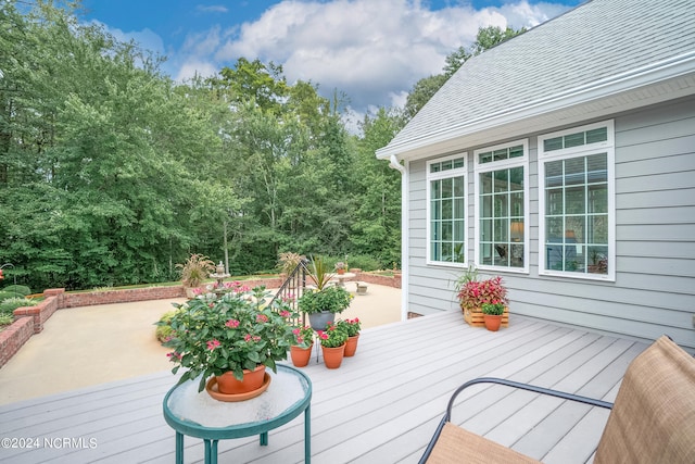 view of wooden deck