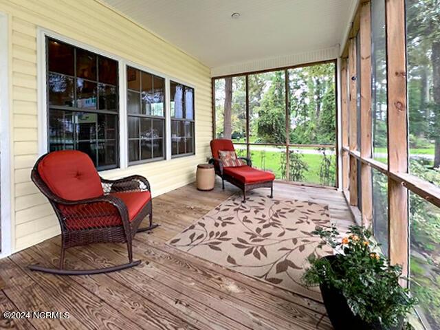 view of sunroom / solarium