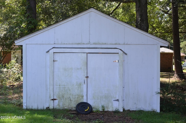 view of outdoor structure