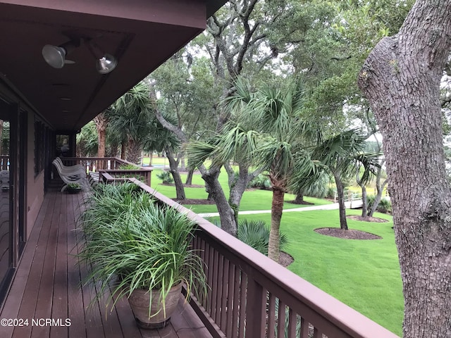 7422 Sea Lilly Ln, Wilmington, NC 28409 - wooden deck with a yard