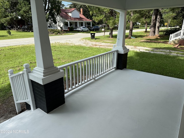 view of patio featuring covered porch