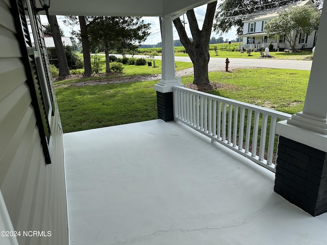 view of patio with a porch