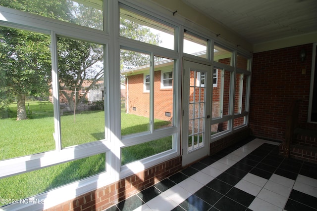 view of sunroom / solarium